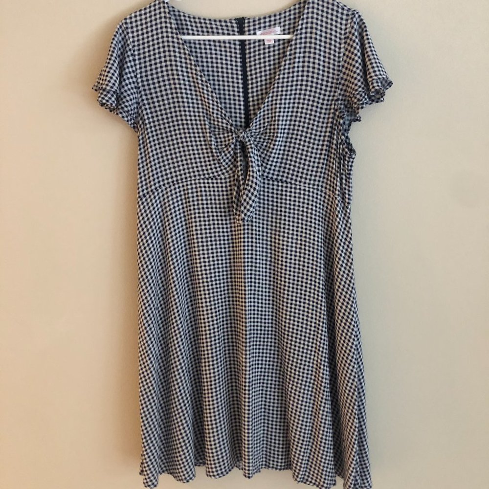 Xhilaration Cap Sleeve Checked Dress w/Key-Hole Front